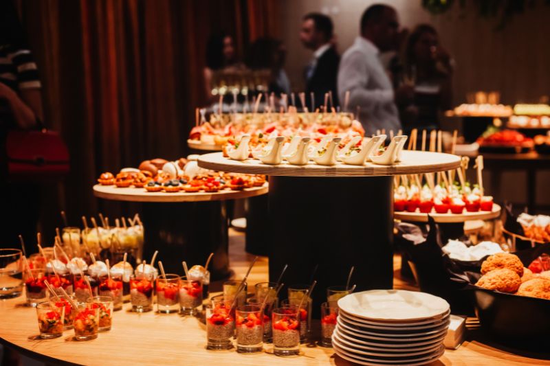 Why Inclusive Catering is the Secret Ingredient for Successful Corporate Team Building