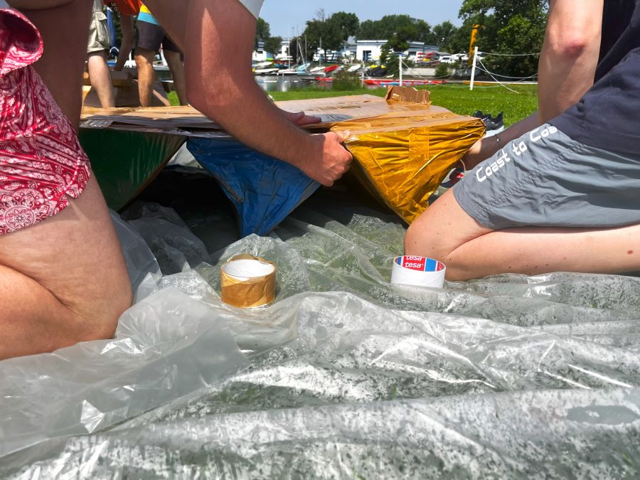 Team Building Carton Boat